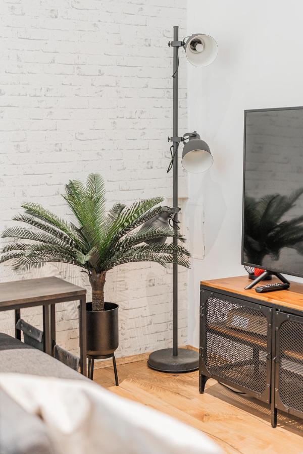 Zeus Design Herz Apartamento